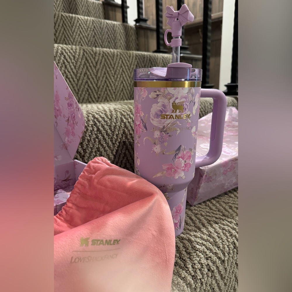 Stanley Love Shack Fancy Lavender Gold Floral Travel Tumbler 40oz - Picture 2 of 2